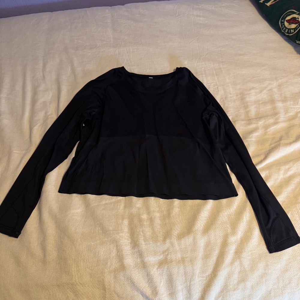 Lululemon long sleeve shirt